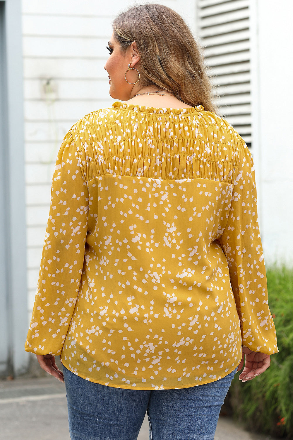 Yellow Plus Size Floral Print Ruched Split Neck Blouse