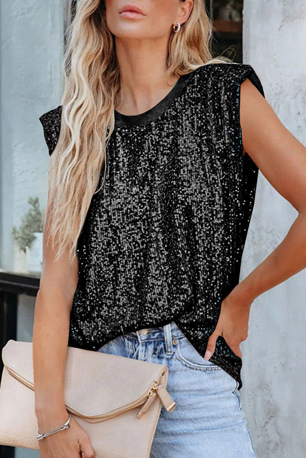 Black Apricot Sequin Round Neck Tank Top