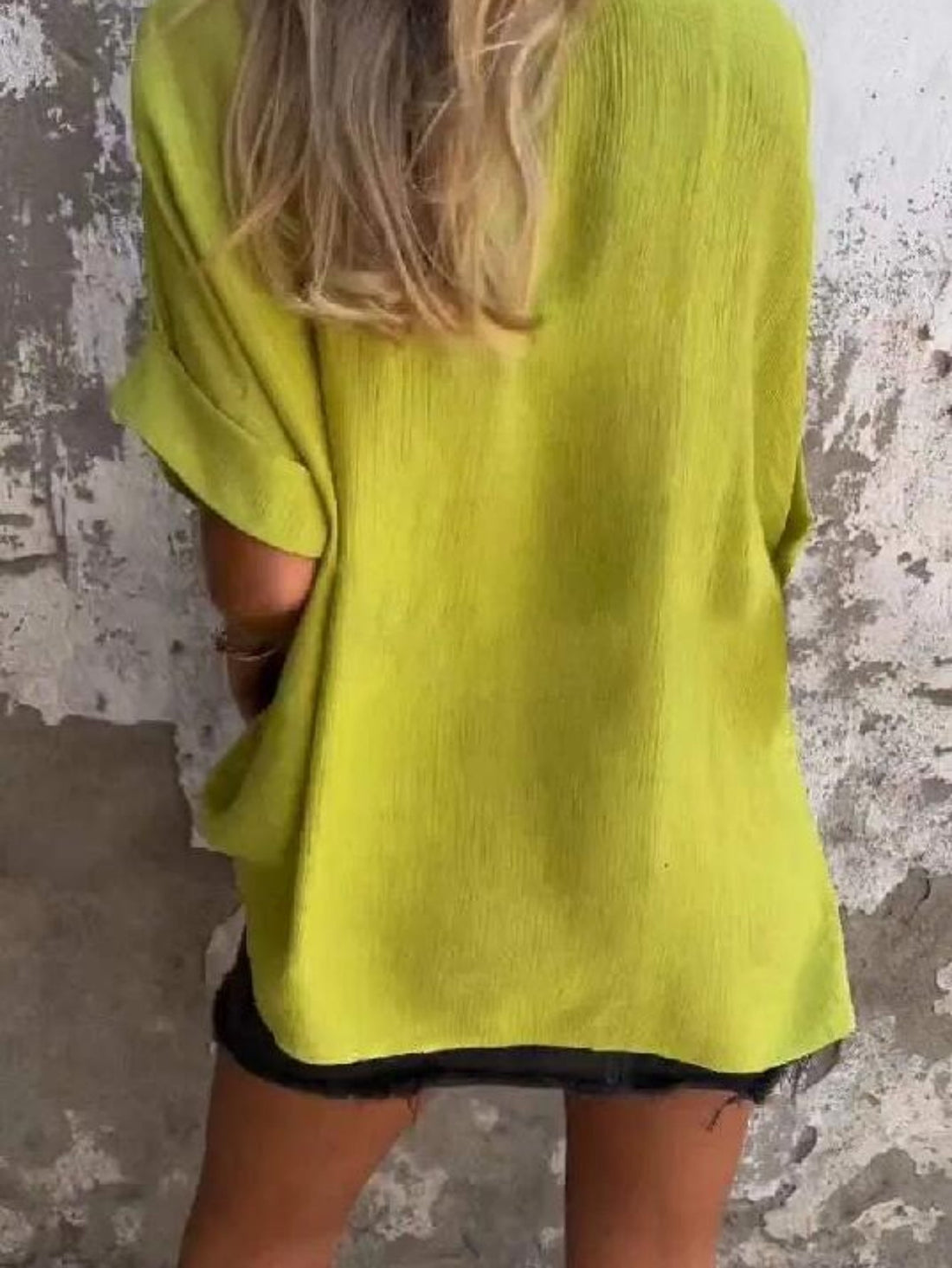 V-neck Mid-sleeve Casual Top